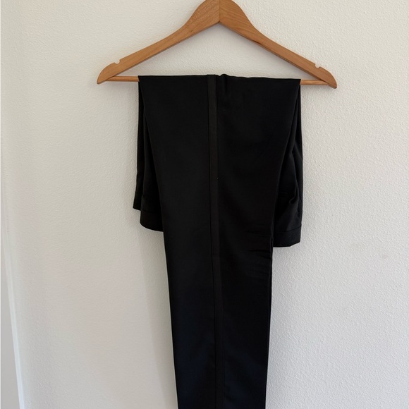 J. Crew 100% Wool Black Tuxedo with Bow Tie, Cummerbund, Suspenders & Travel Bag - Picture 6 of 16